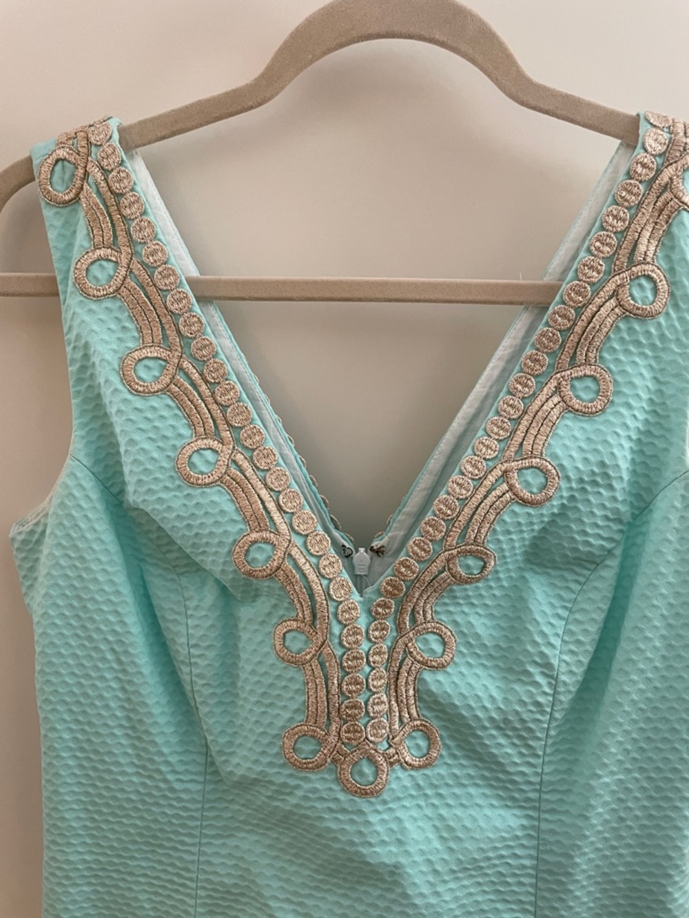 Lilly Pulitzer Aqua V-Neck Embellished Midi Dress 6 EUC - Picture 2 of 5